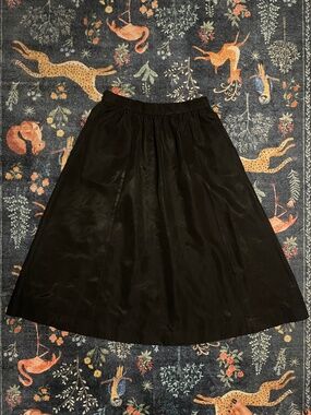 Festive Holiday Taffeta Skirt with Pockets Black Size Large